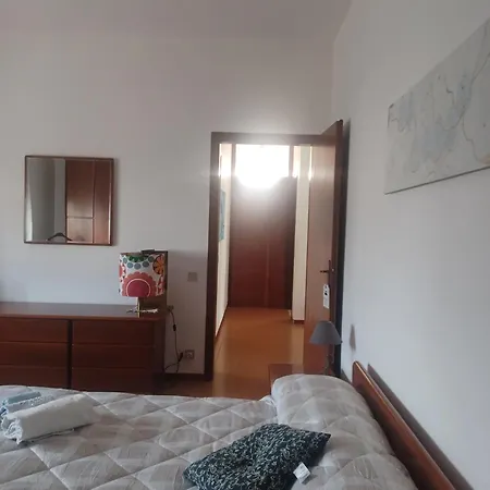 Room Bed & Boat Panzió *