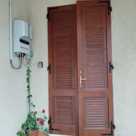 Room Bed & Boat Panzió Berra