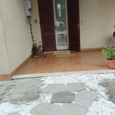 Room Bed & Boat * Berra