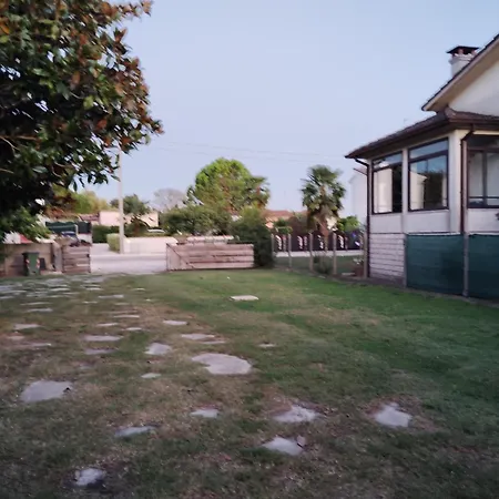 Room Bed & Boat Panzió Berra