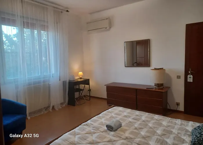 Room Bed & Boat * Berra