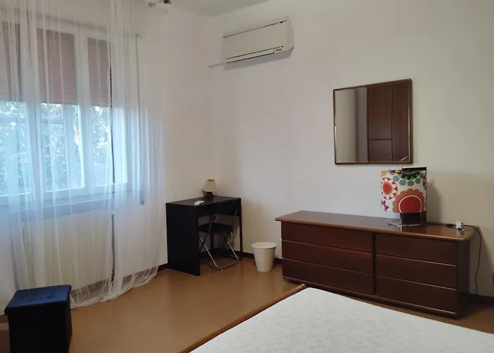 Room Bed & Boat * Berra